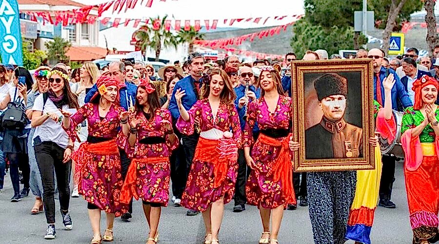 Alaçatı Ot Festivali